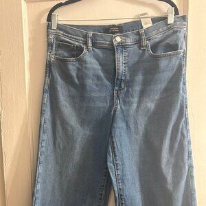 Banana Republic Wide Leg Jean - Medium Wash - Size 16